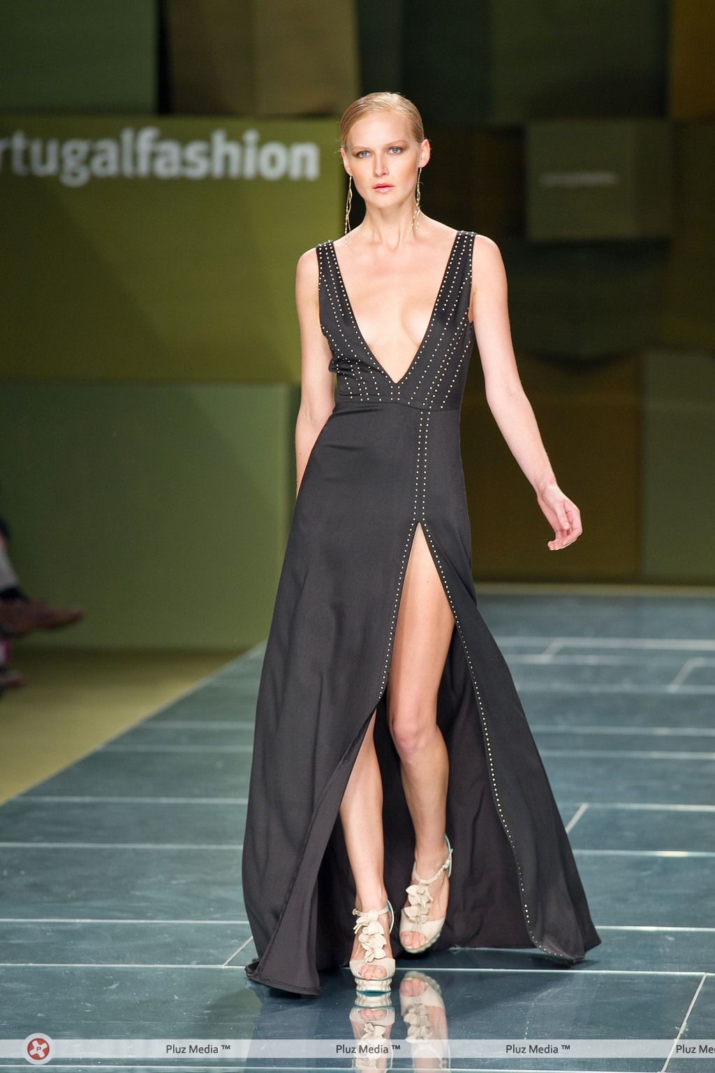 Portugal Fashion Week Spring/Summer 2012 - Miguel Vieira - Runway | Picture 109707